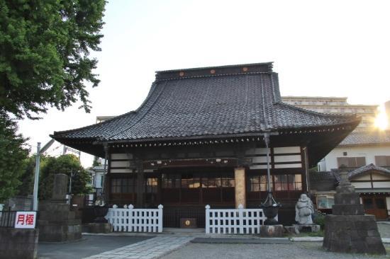 Hozenji Temple